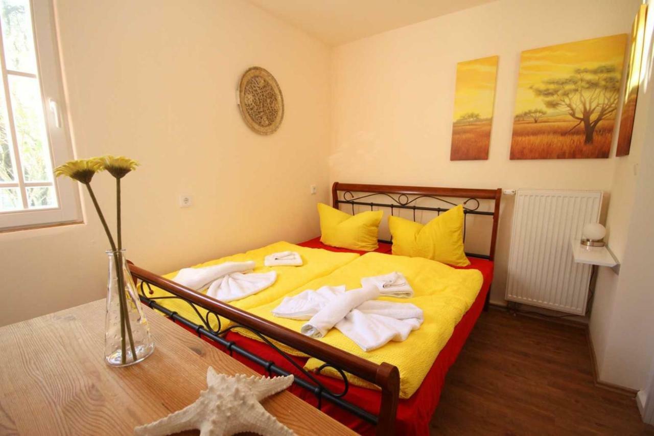 Strandvilla Rheingold - Ferienwohnung Miro Goehren  Ngoại thất bức ảnh